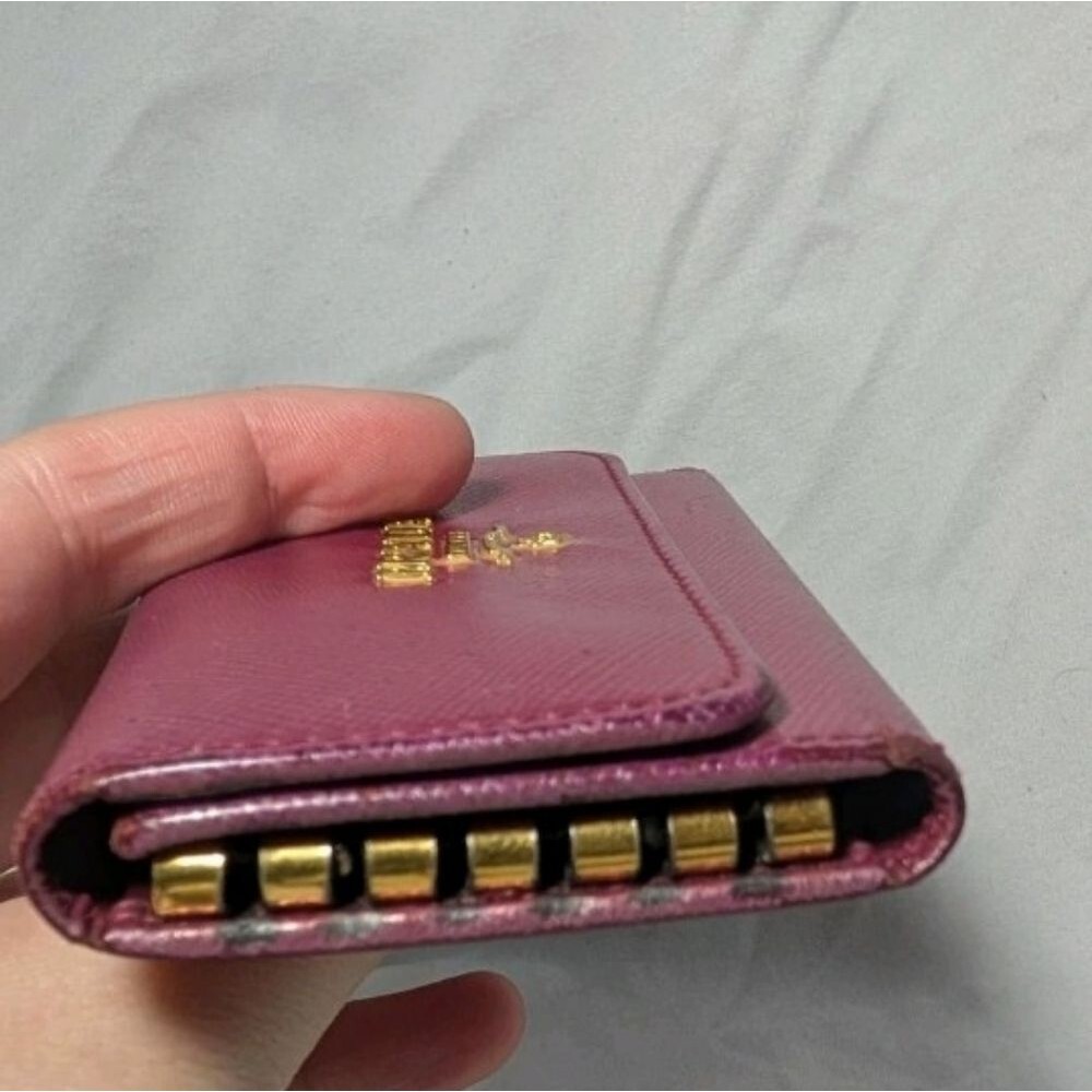 Authentic Prada Metallic Pink Leather Key Wallet - Picture 4 of 10